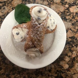 Cannoli